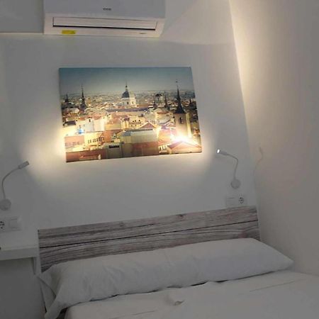 Hostal Royal Begona Madri Exterior foto