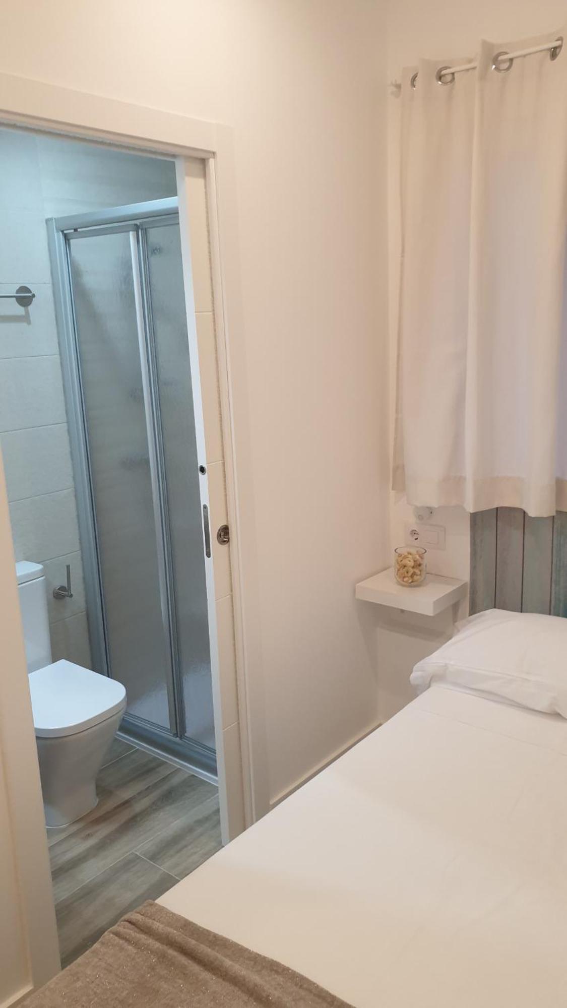 Hostal Royal Begona Madri Exterior foto