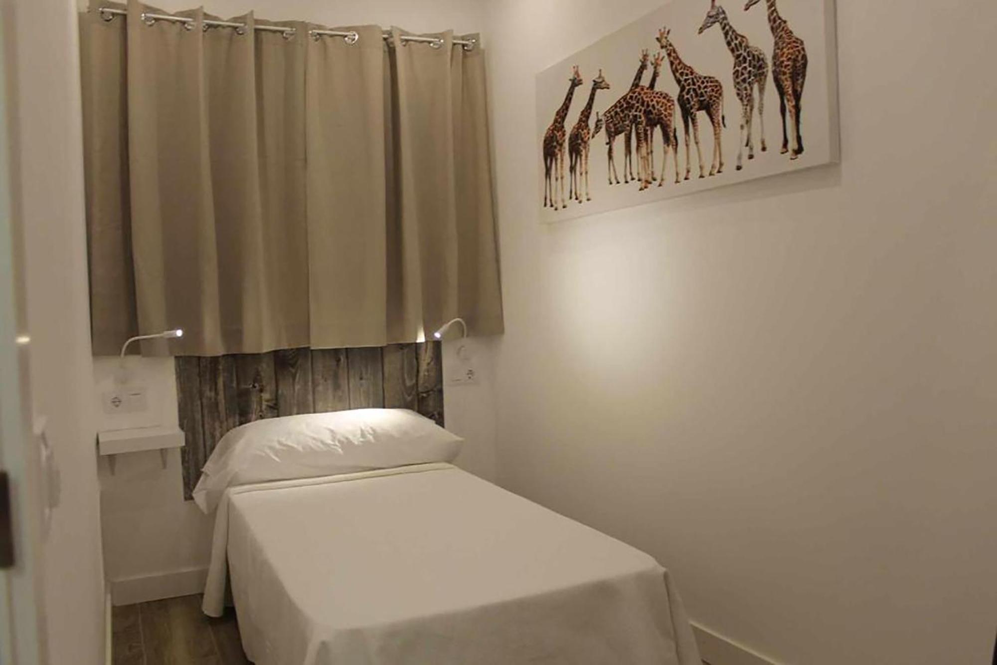 Hostal Royal Begona Madri Exterior foto
