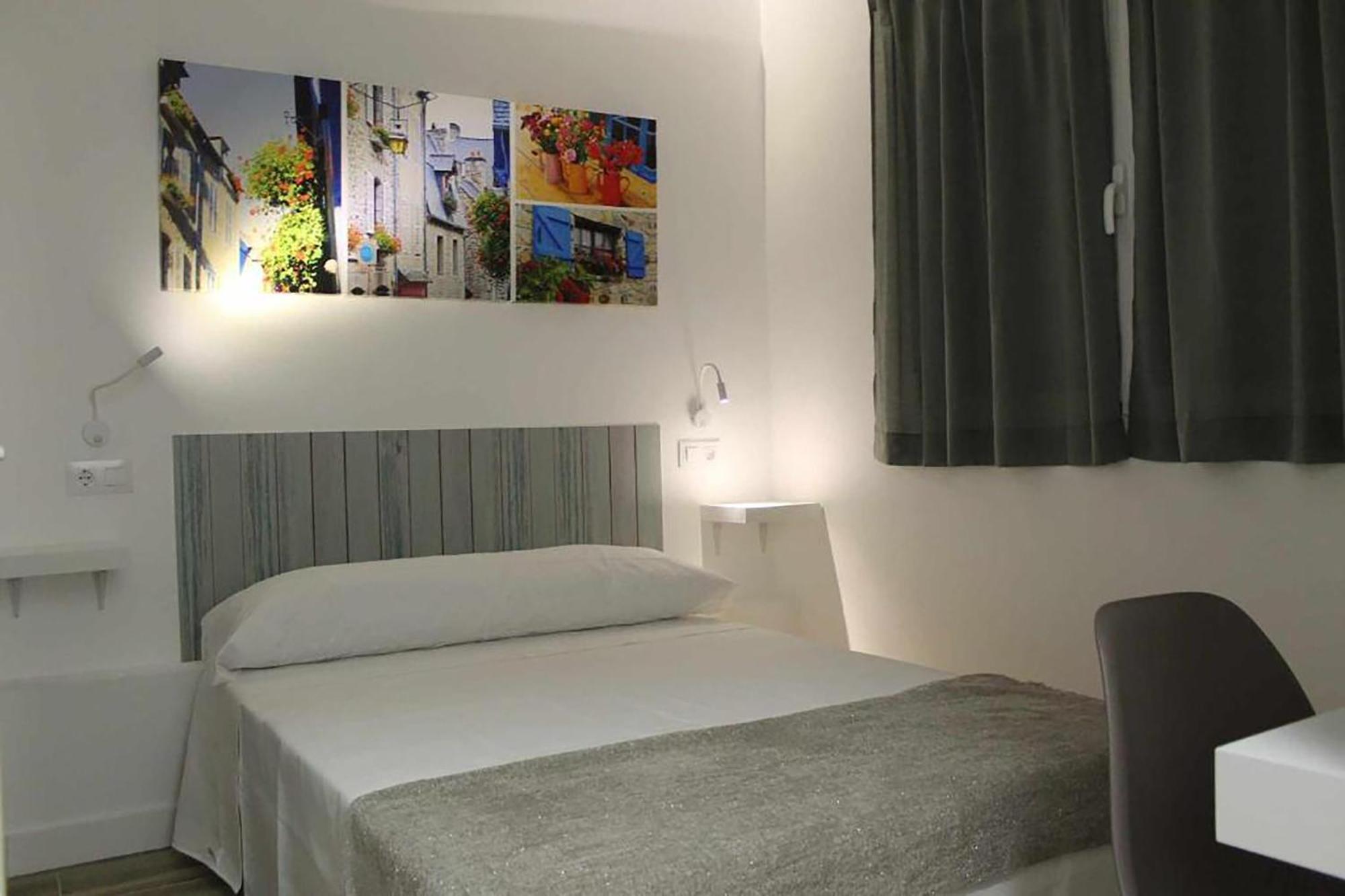 Hostal Royal Begona Madri Exterior foto