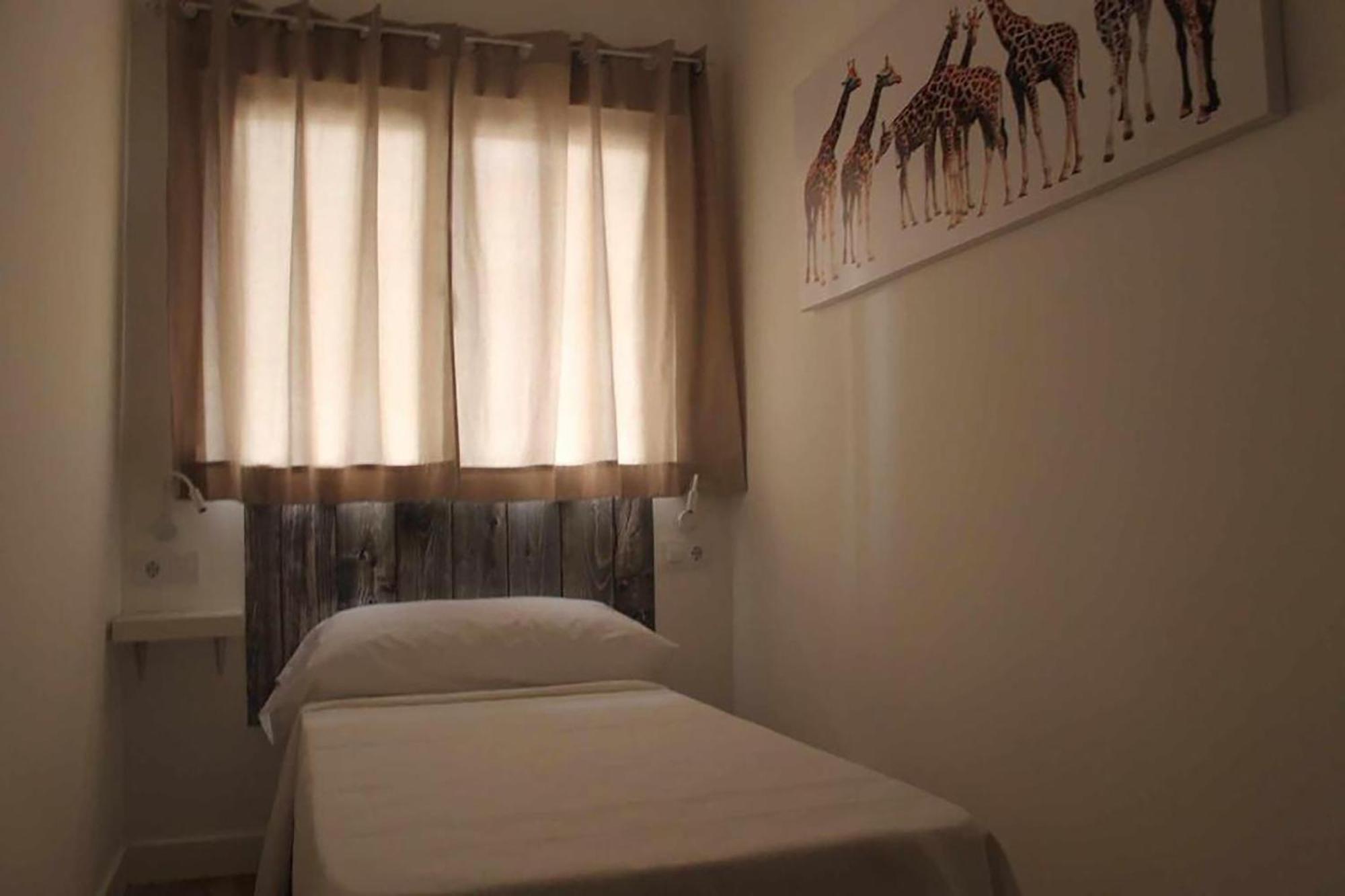 Hostal Royal Begona Madri Exterior foto
